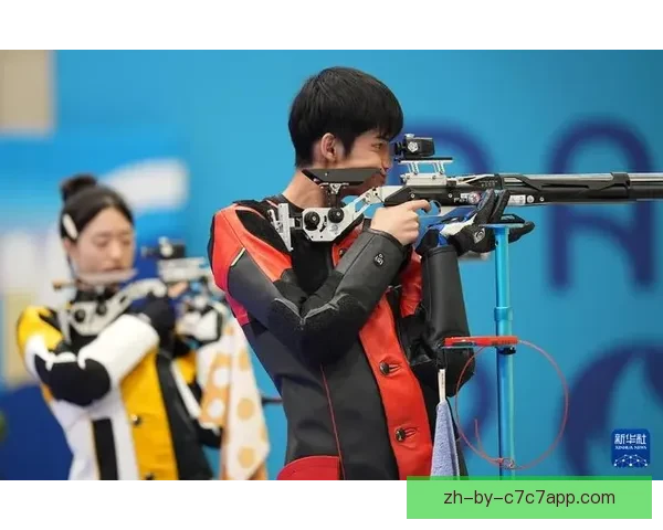 射击冠军的光芒：揭秘背后的辉煌篇章