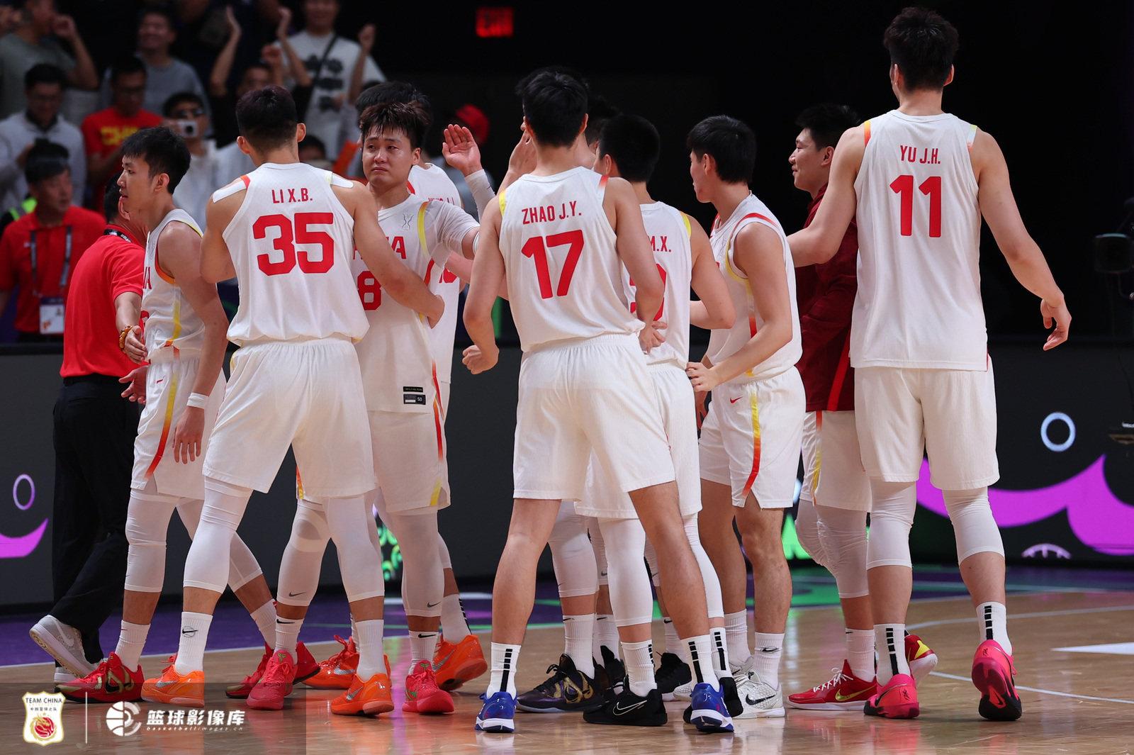 烦恼与无奈, 当然也伴随, 着写满遗憾 烦恼与无奈, 当然也伴随, 着写满遗憾